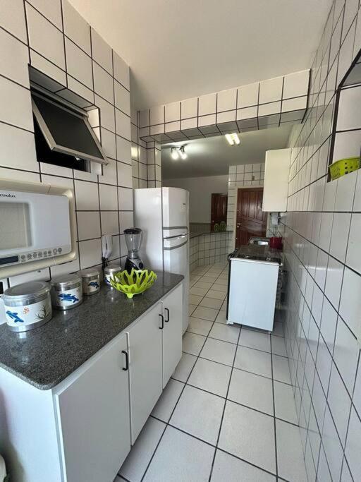 Apartamento De 3 Quartos Na Praia Da Fonte 구아라파리 외부 사진