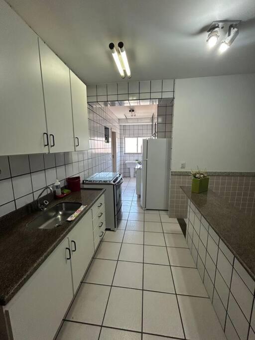Apartamento De 3 Quartos Na Praia Da Fonte 구아라파리 외부 사진